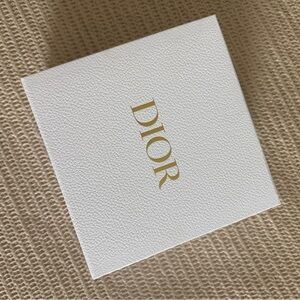 Dior White Textured Gift Box with Gold Logo Center